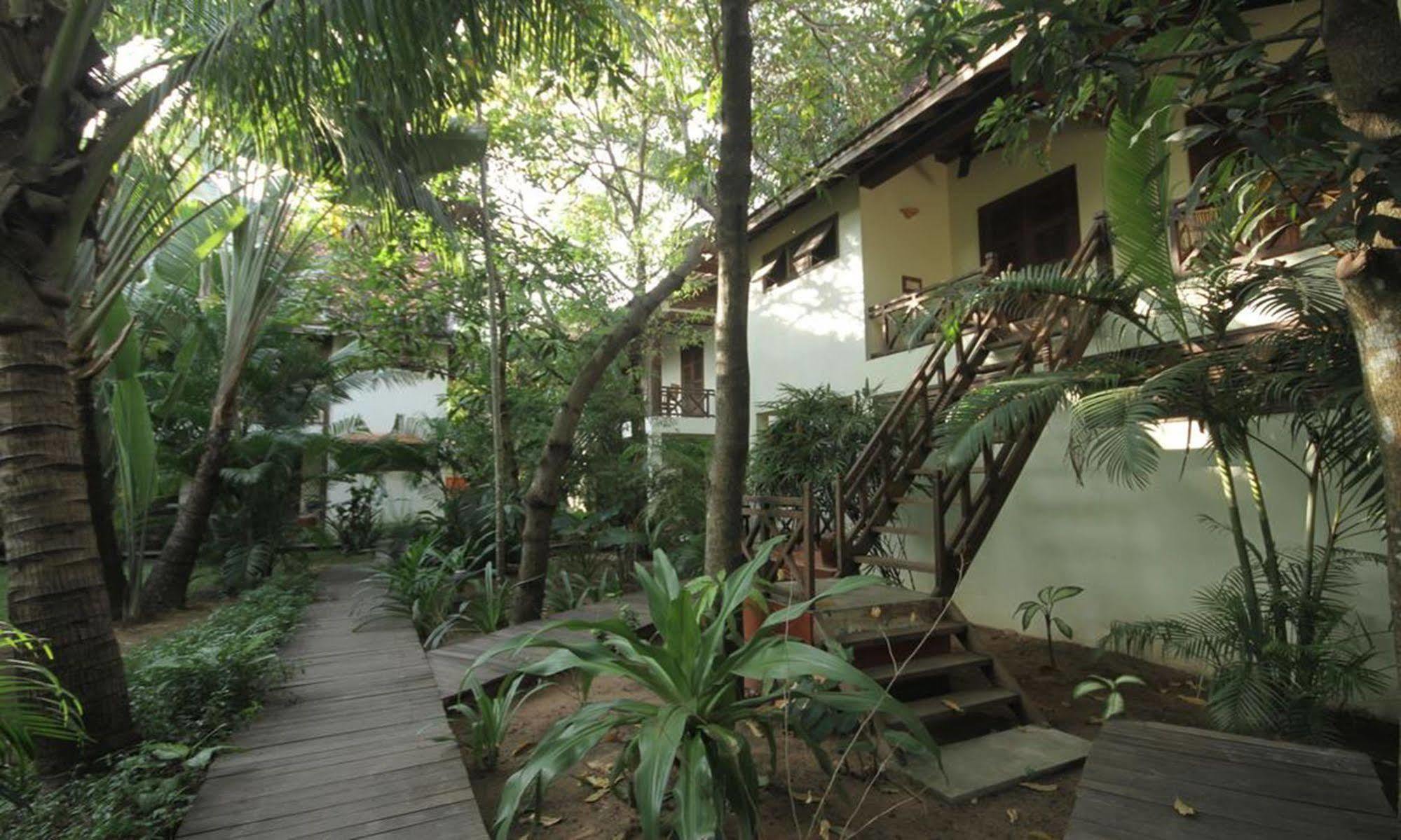 Mysteres D'Angkor Siem Reap Lodge Esterno foto
