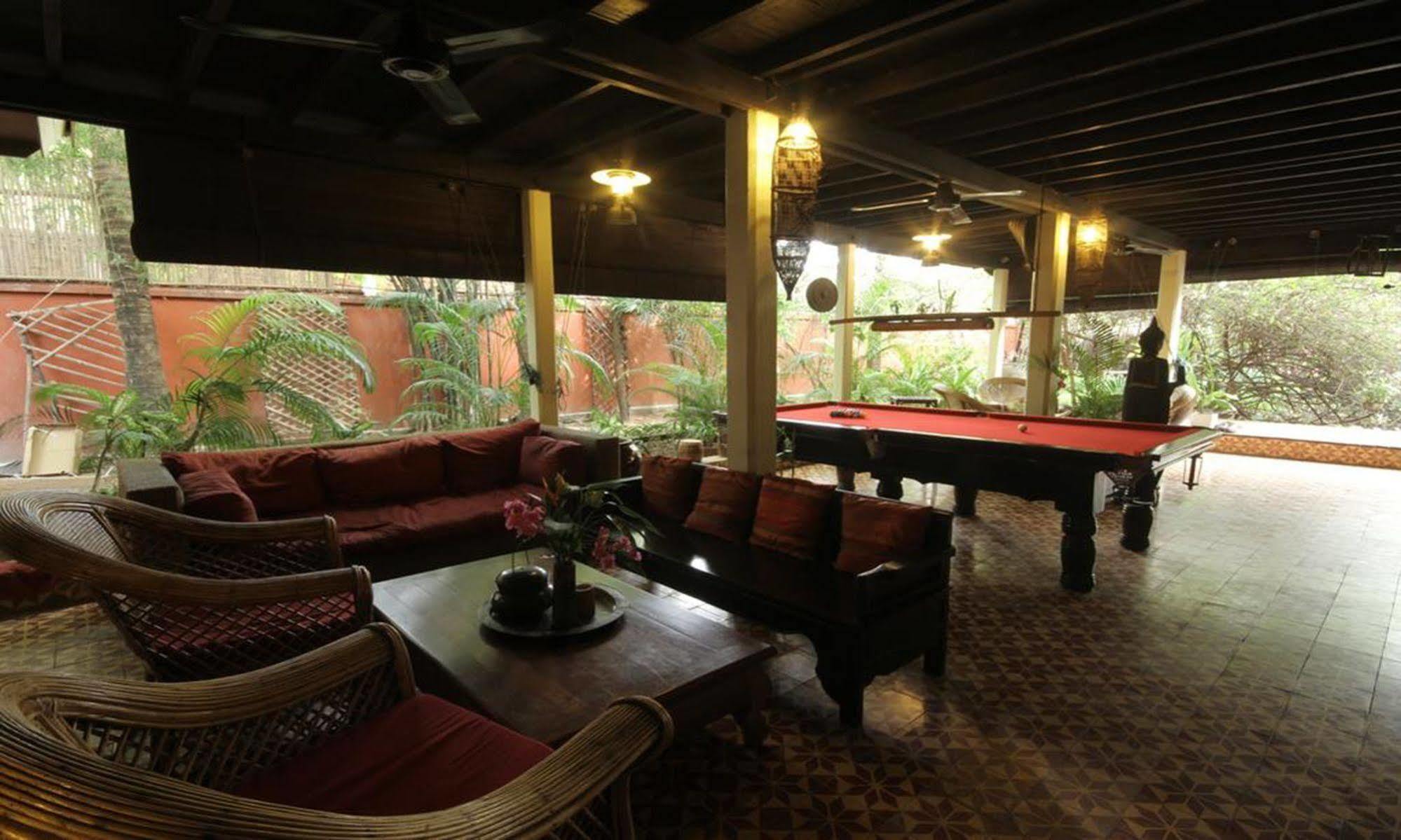 Mysteres D'Angkor Siem Reap Lodge Esterno foto