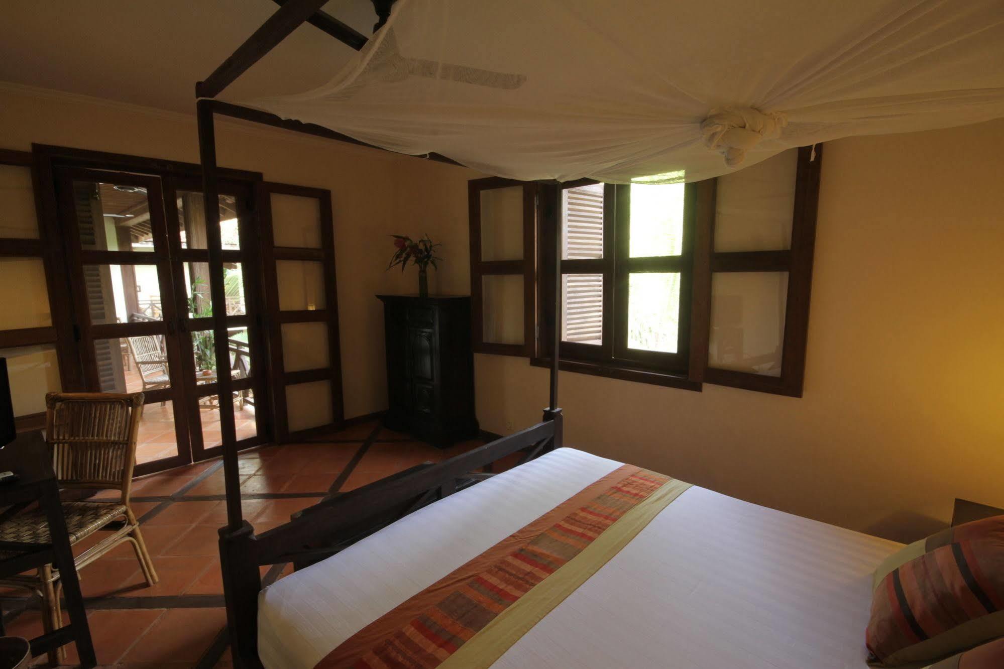 Mysteres D'Angkor Siem Reap Lodge Esterno foto