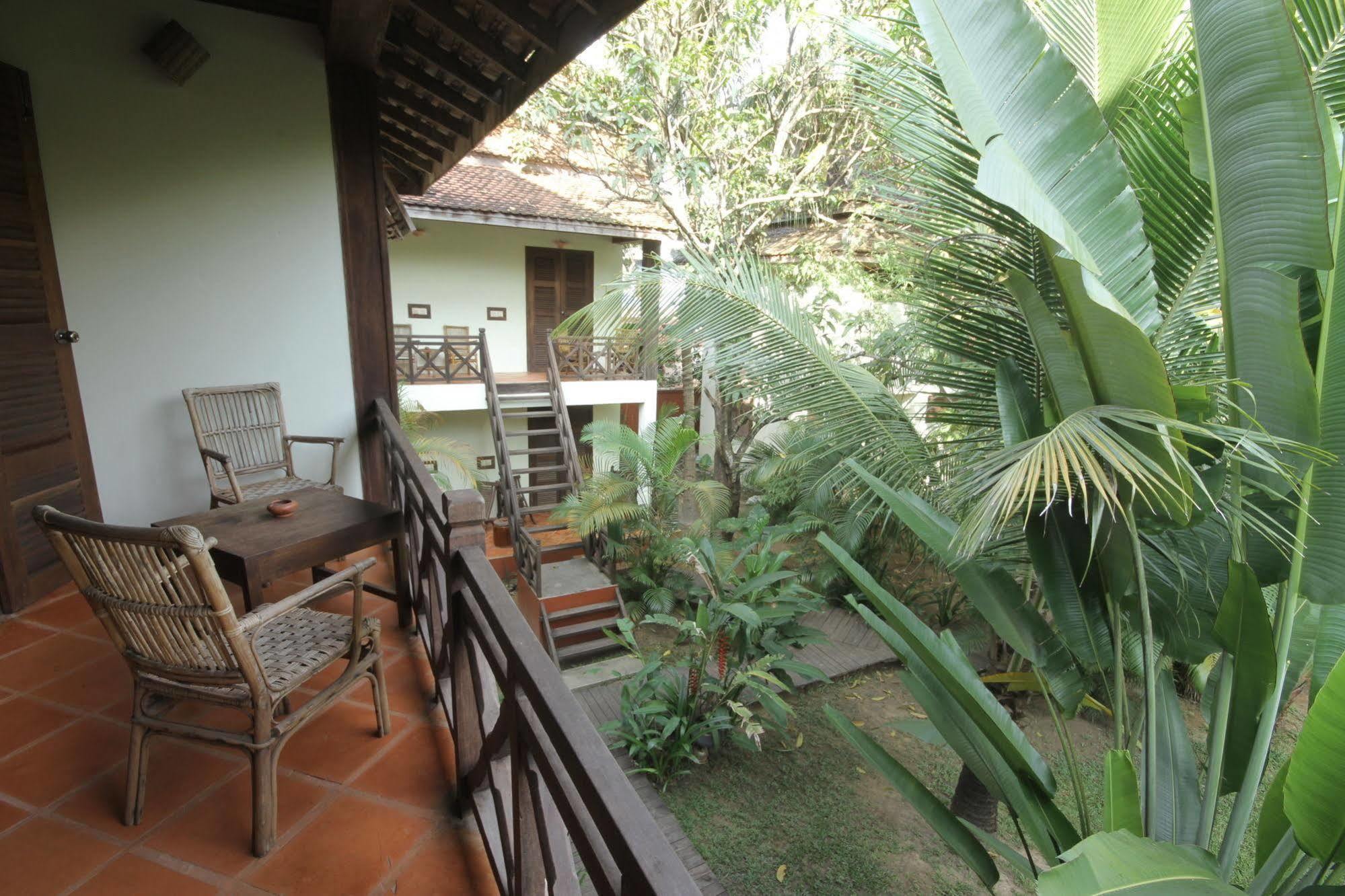 Mysteres D'Angkor Siem Reap Lodge Esterno foto