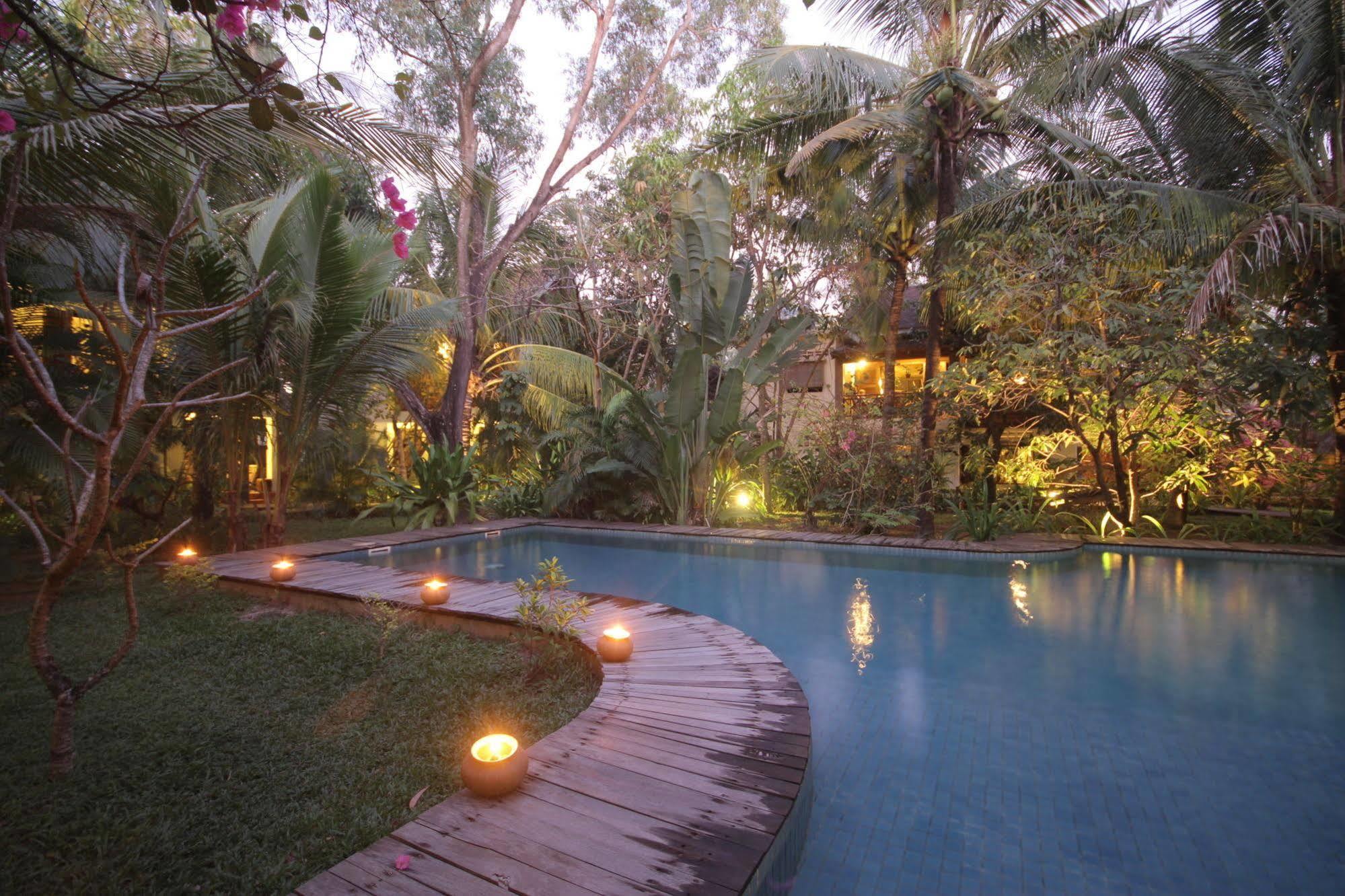 Mysteres D'Angkor Siem Reap Lodge Esterno foto